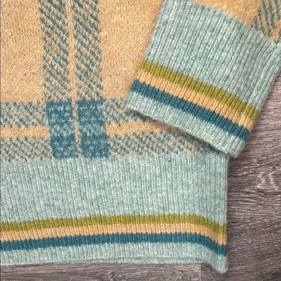 Mystree Plaid Sweater in Yellow and Teal - Picture 5 of 6